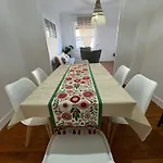 Lupita, En El Centro De * ויגו