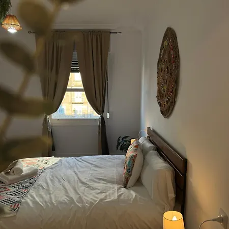 Lupita, En El Centro De Apartamento Vigo